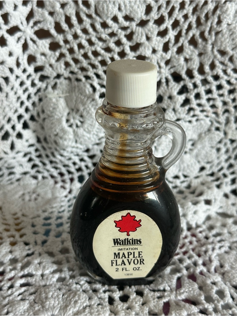 Watkins Maple Flavor - 2fl oz glass bottle, vintage prop/kitchen/collector